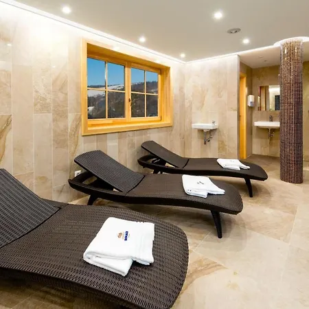 Appart hôtel Rohace 3*
