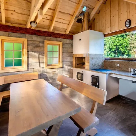 Rohace Aparthotel 3*